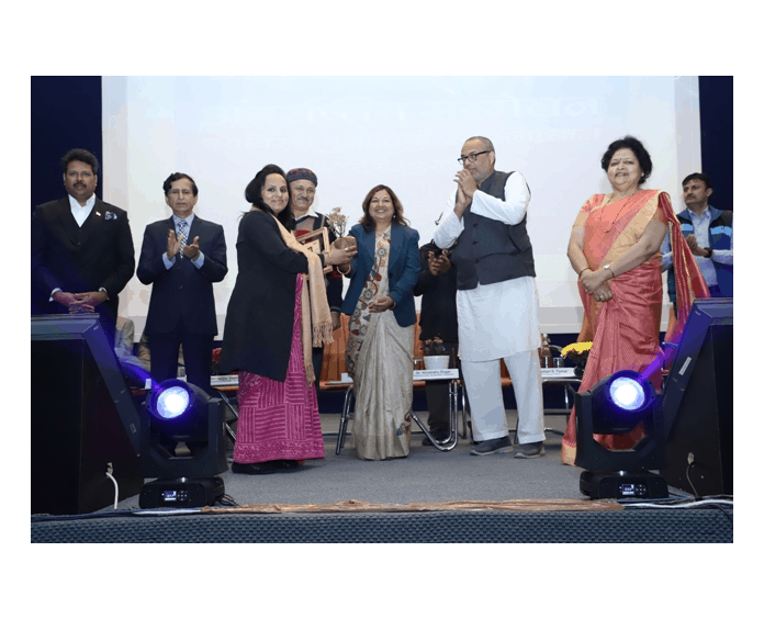 Five women entrepreneurs working on environment awarded with Women Entrepreneur Awards